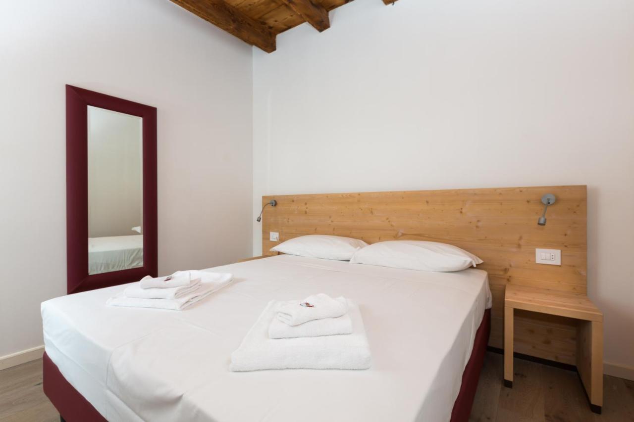 Colle Ameno Room And Breakfast Rovereto  Kültér fotó